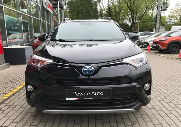 Toyota RAV4 cena 99900 przebieg: 79000, rok produkcji 2016 z Tolkmicko małe 781